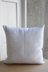 Cushion 1, warm white